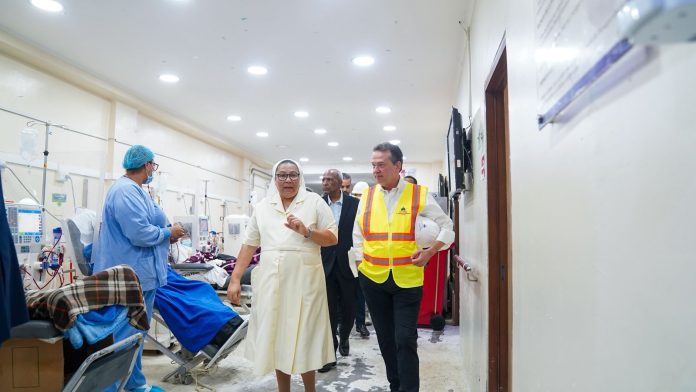 Ministro Ito Bisonó realiza primera visita al Hospital Padre Billini para evaluar estatus de la obra y definir ruta de culminación
